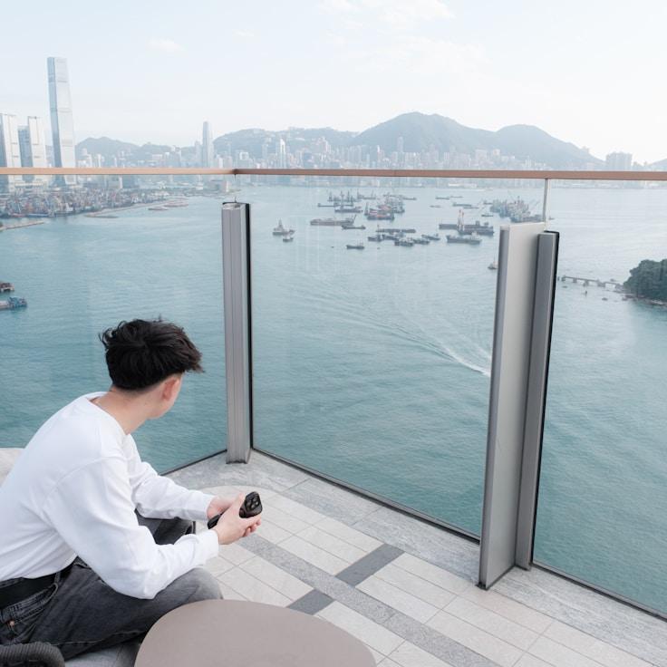 Family terraces and cafés for calm evenings in Vancouver